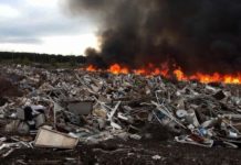 «Ситуация становится пугающей» Пожар на свалке